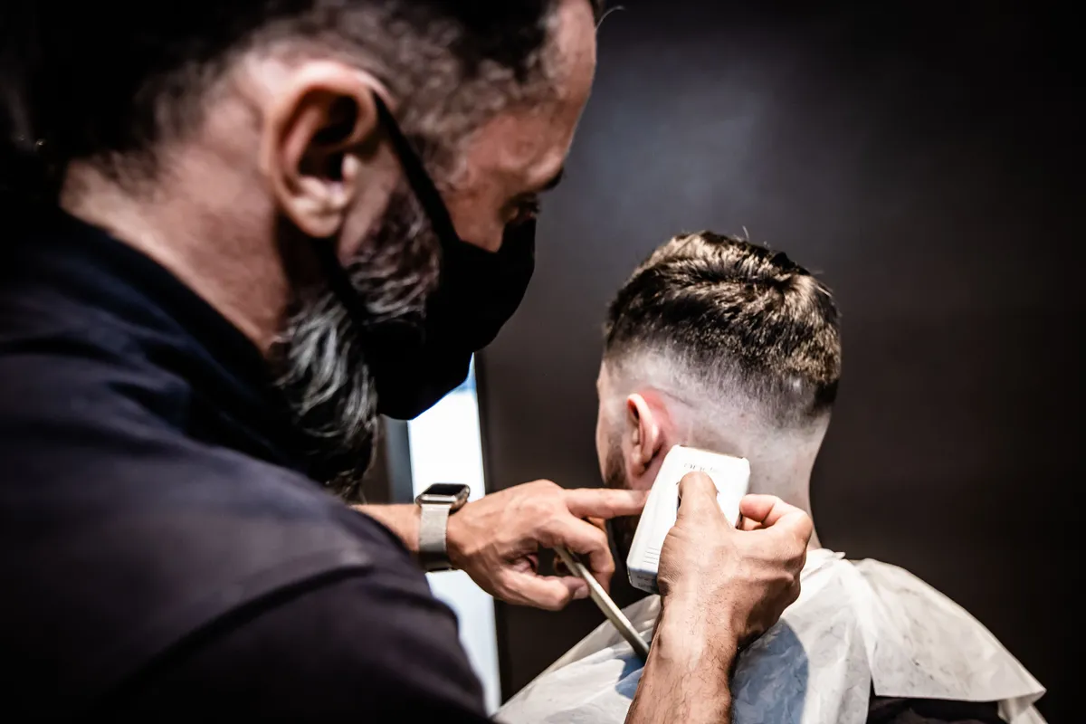 Cutwave team — barbershop